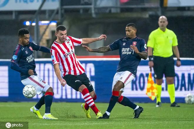 尊重比赛官 尊重比赛官